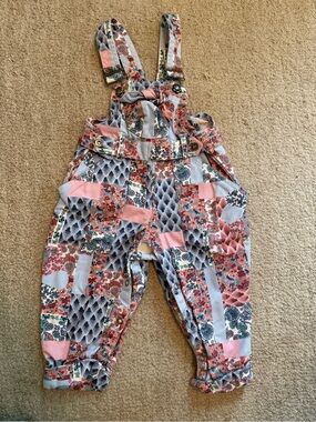 90s Bugle Boy Pink and Blue Floral Patchwork Overalls